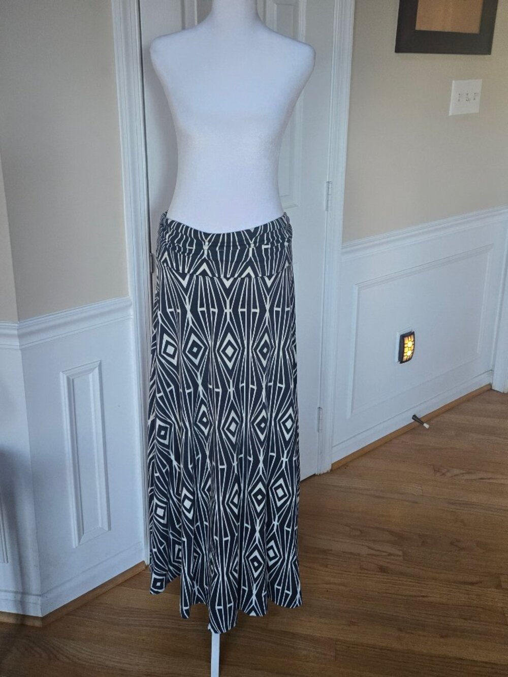 Navy & White Geometric Print Flowy Maxi Skirt | Boho Chic